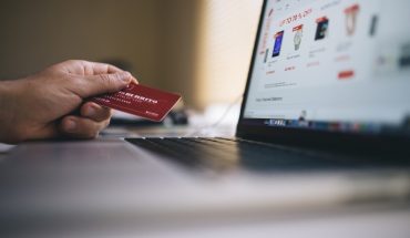Kelebihan dan Kekurangan Metode Pembayaran Online